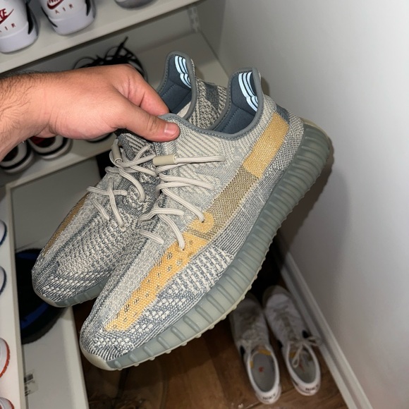 Bundle of 5 Hype Sneakers containing Nike Dunks, Jordans and Yeezy - Picture 13 of 15